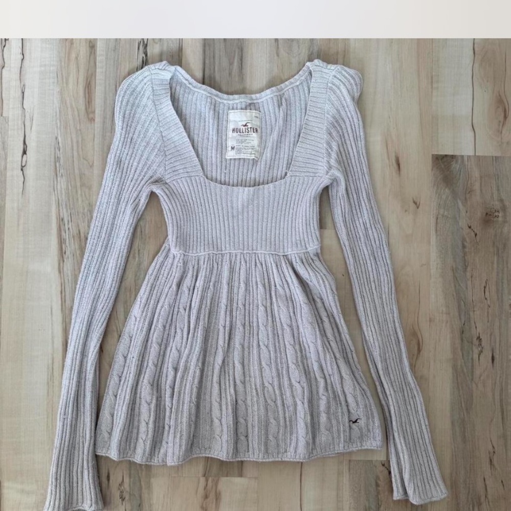Abercrombie & Fitch Light Gray Ribbed Sweater